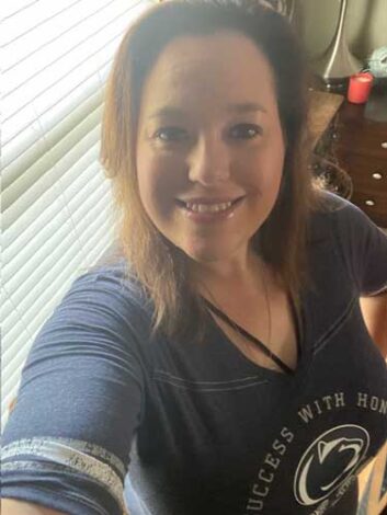 Author Lauren Kutney